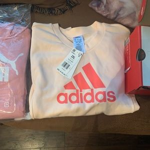 New womens pink Addias sweatshirt